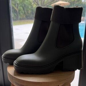 NWT Circus NY by Sam Edelman Olive Green Rain Boots